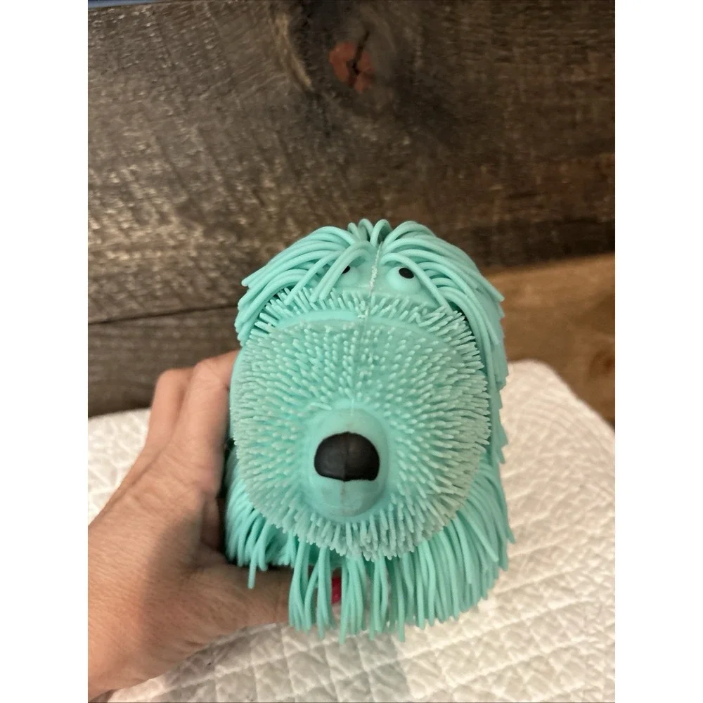 Little Live Pets NOODLE PUP Walking Dog Dances Barking‎ Puppy Toy Rubber Shaggy